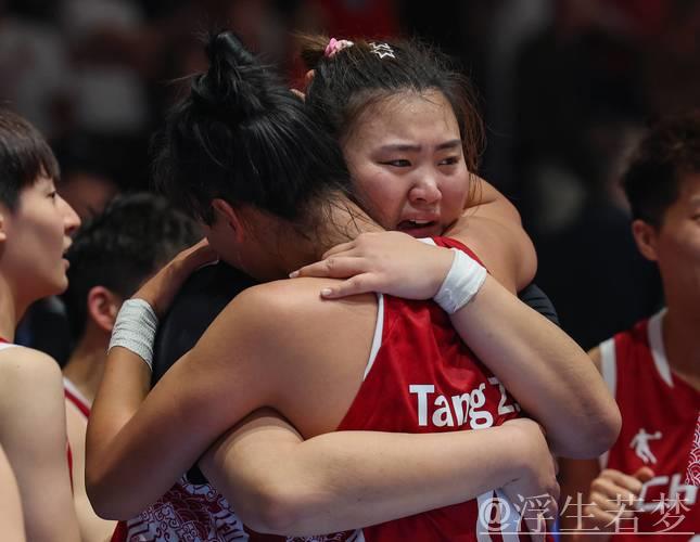 中国女篮大学生队强势夺冠 大运会上演卫冕奇迹