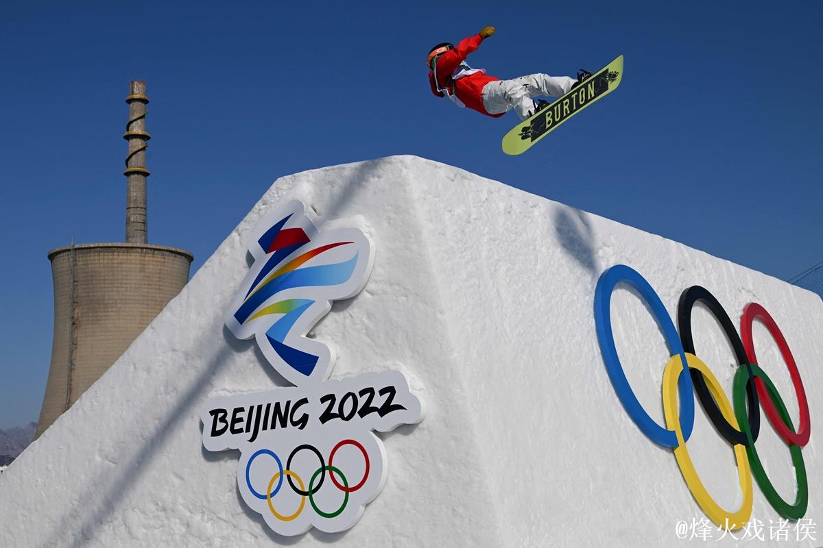 冰雪赛场绽光芒 中国冬奥信心满再启航 冰雪赛场绽光芒 中国冬奥信心满再启航