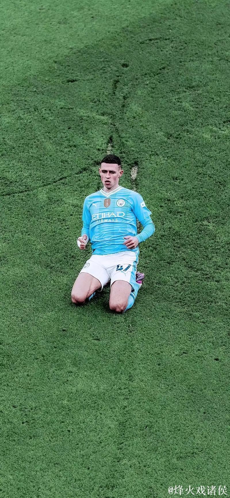 英超-福登梅开二度格瓦迪奥尔建功 曼城3-2险胜利兹联